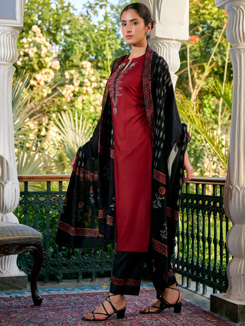 Embroidered Viscose Rayon Suit Set 3860