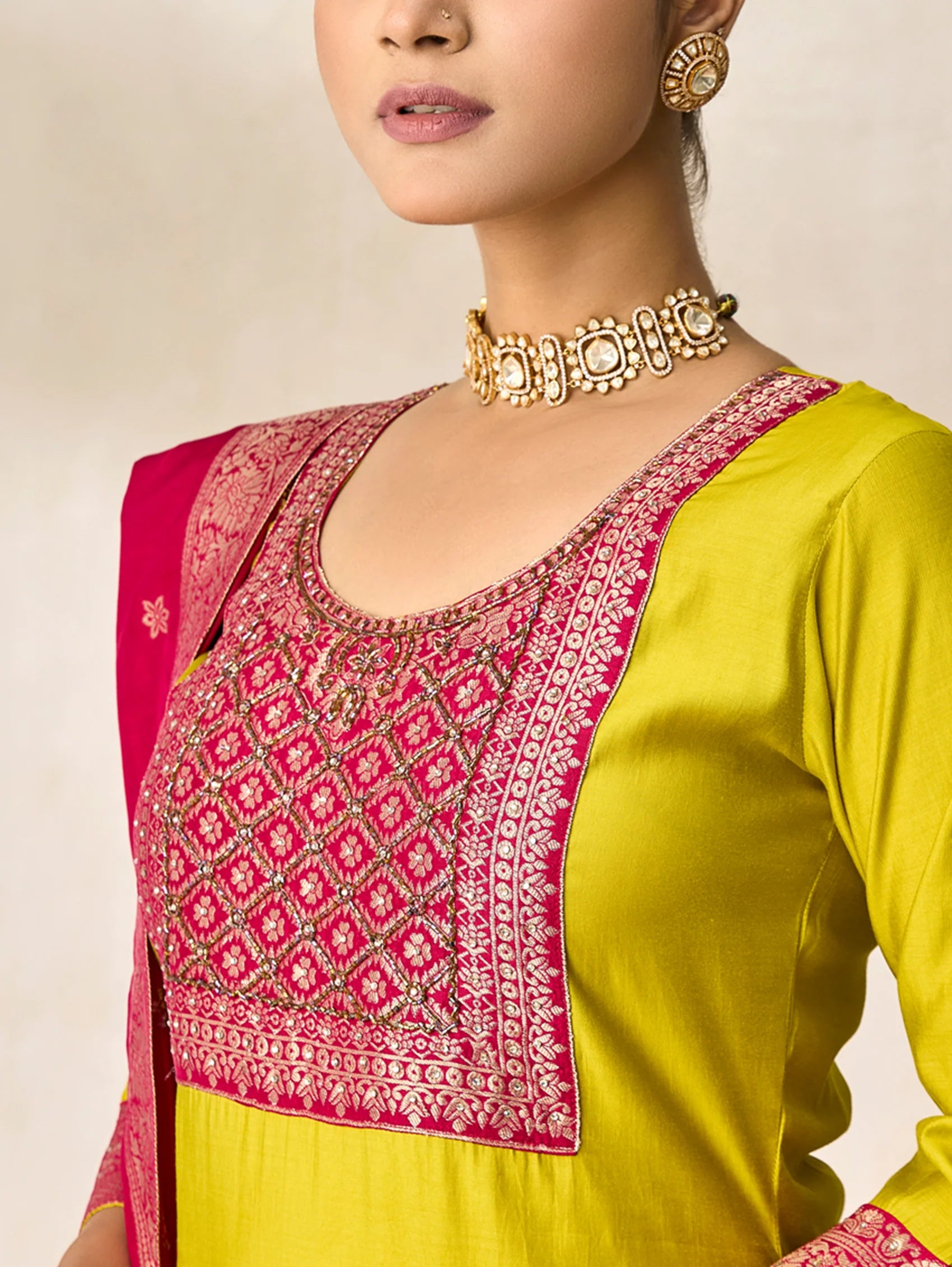 Hand-Embroidered Viscose Silk Suit Set 4289