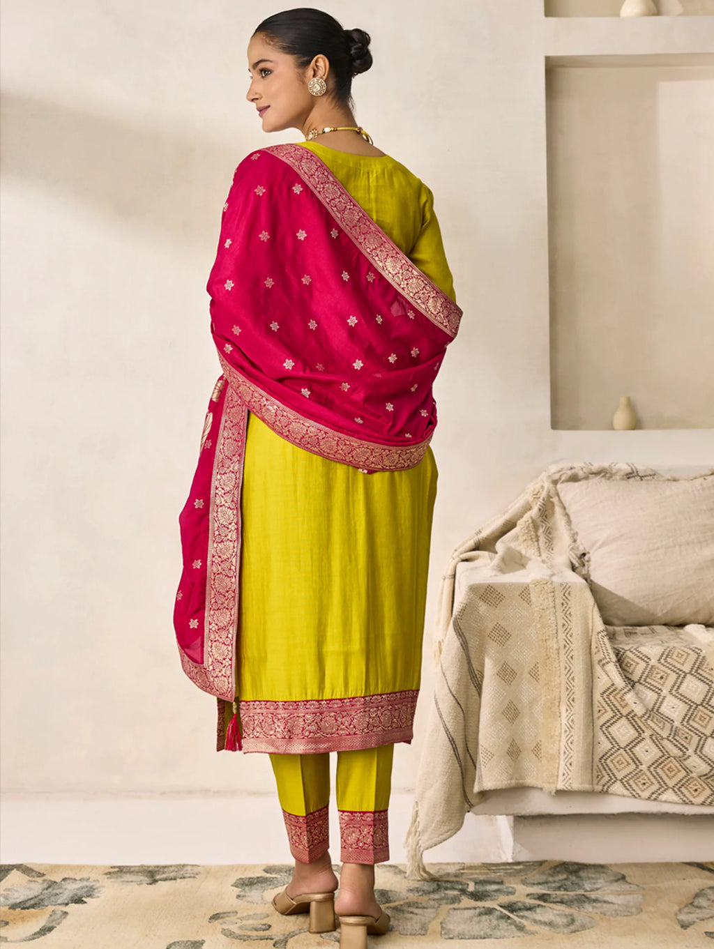 Hand-Embroidered Viscose Silk Suit Set 4289