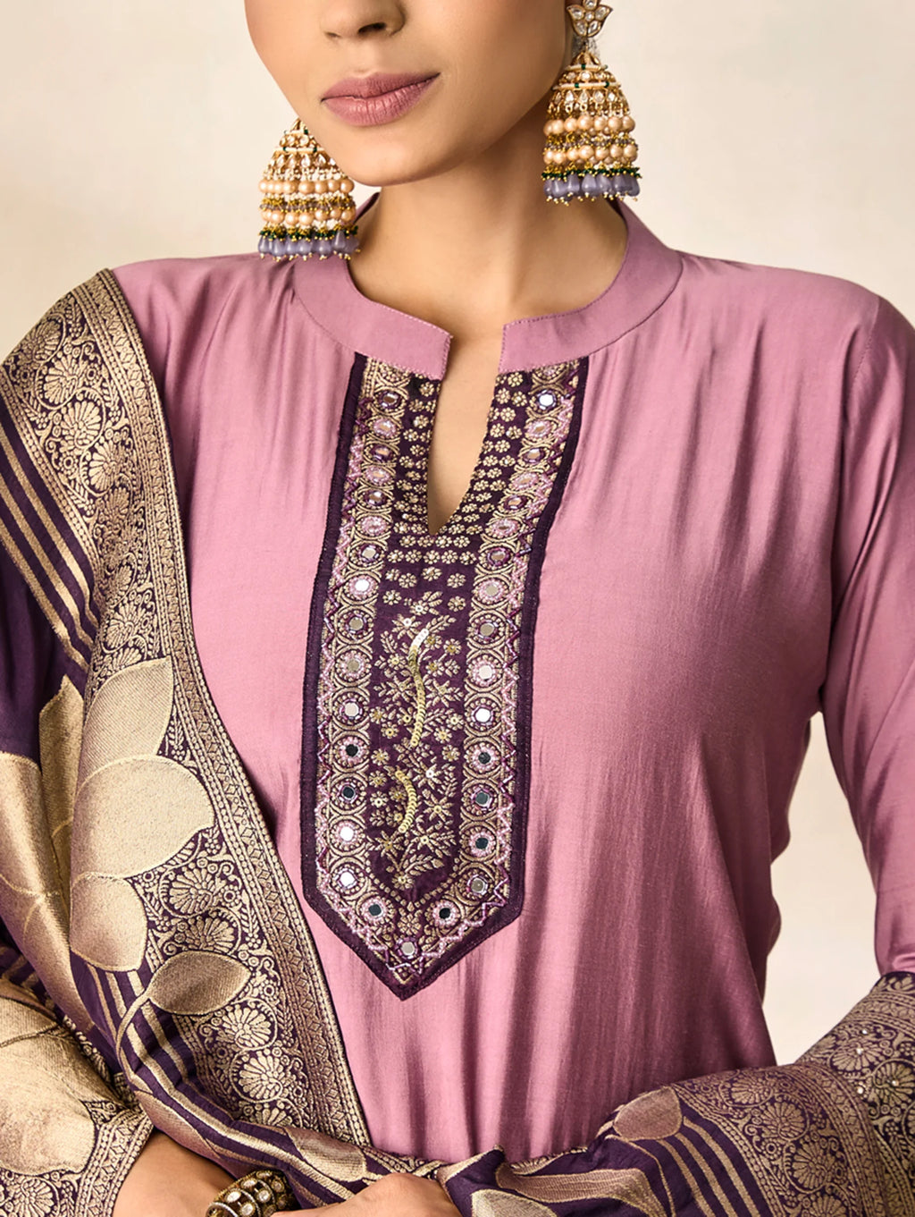 Hand-Embroidered Viscose Silk Suit Set 4290