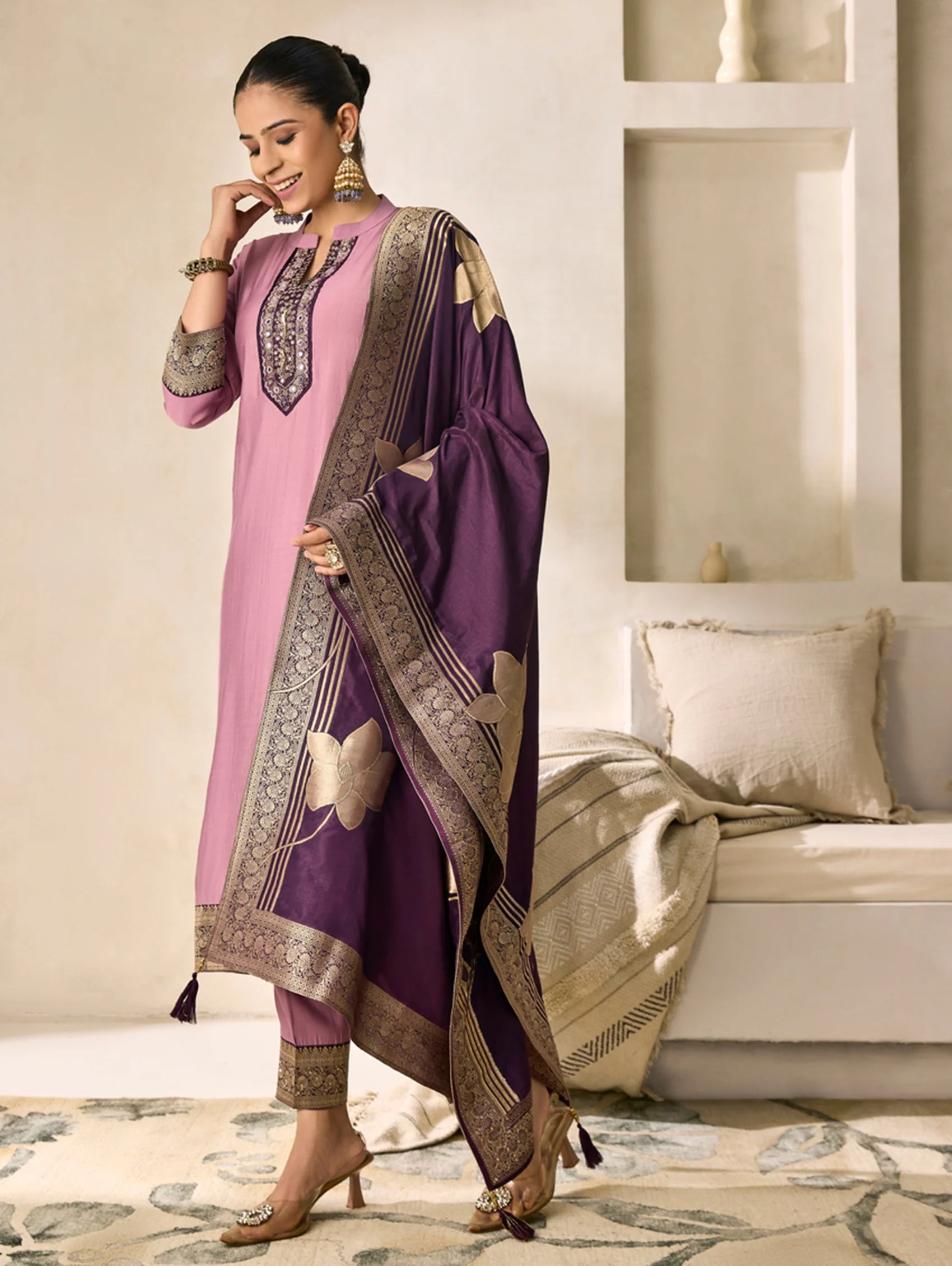 Hand-Embroidered Viscose Silk Suit Set 4290