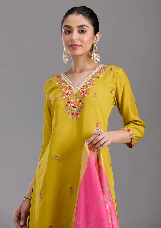 Mustard Yellow Chanderi Threadwork Straight Kurta With Pant Regular And Dupatta