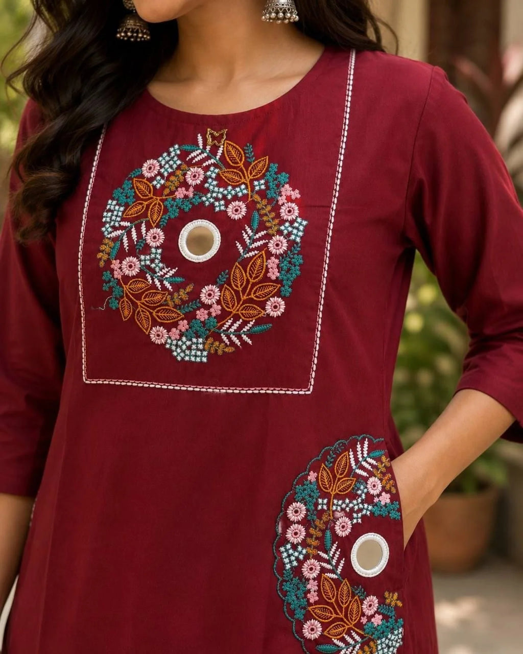 Durable Maroon Rayon Cotton Kurti Set With Mirror Work And Pocket Design